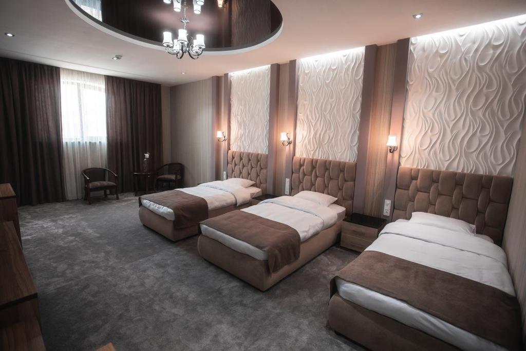 Hotel Arhan Palace ซามาร์คันด์ ภายนอก รูปภาพ